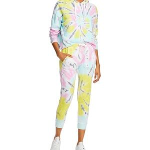 Vintage Havana sweatpants/joggers- new with tags
Size